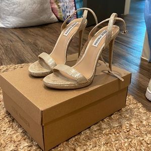 Steve Madden heels